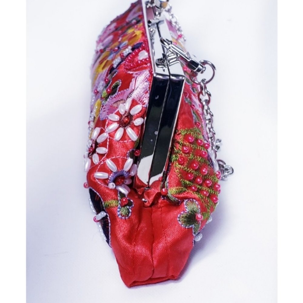 SOLD☆ Beaded Floral Boho Red Clutch Shoulder Bag - Picture 8 of 9